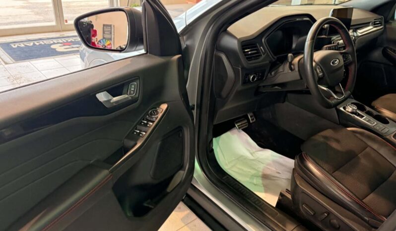 
								2023 Ford Escape St-Line Awd full									