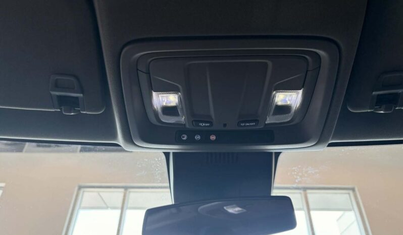 
								2024 Chevrolet Silverado 1500 Crew Cab Standard full									