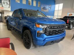 
										2024 Chevrolet Silverado 1500 Crew Cab Standard full									