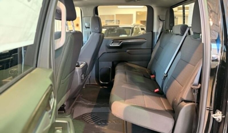 
								2026 Chevrolet Silverado 1500 Crew Cab Standard full									