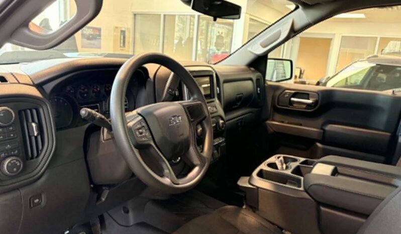 
								2026 Chevrolet Silverado 1500 Crew Cab Standard full									