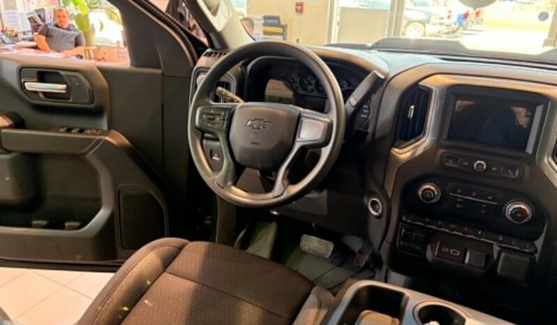 
								2026 Chevrolet Silverado 1500 Crew Cab Standard full									