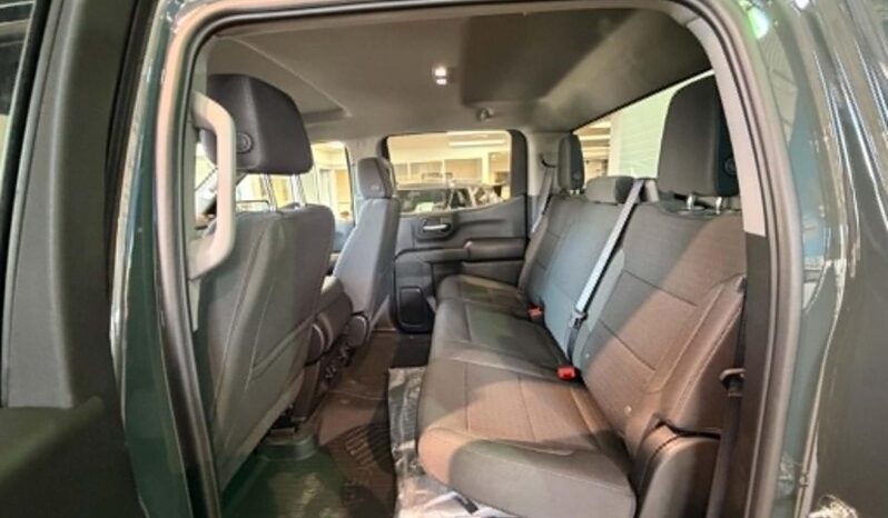 
								2026 Chevrolet Silverado 1500 Crew Cab Standard full									