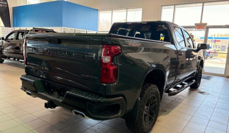 
								2026 Chevrolet Silverado 1500 Crew Cab Standard full									