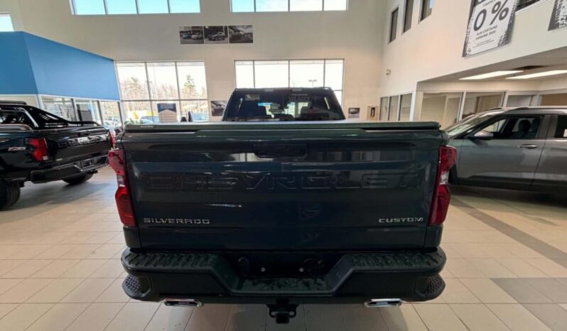 
								2026 Chevrolet Silverado 1500 Crew Cab Standard full									