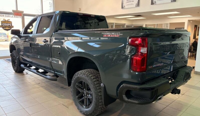 
								2026 Chevrolet Silverado 1500 Crew Cab Standard full									