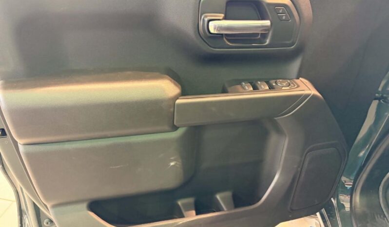 
								2026 Chevrolet Silverado 1500 Crew Cab Standard full									