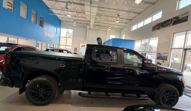 
								2026 Chevrolet Silverado 1500 Crew Cab Standard full									