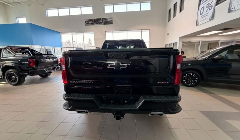 
								2026 Chevrolet Silverado 1500 Crew Cab Standard full									