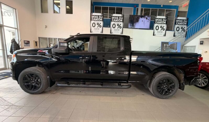 
								2026 Chevrolet Silverado 1500 Crew Cab Standard full									