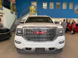 
										2017 GMC Sierra 1500 Crew 4×4 Denali full									