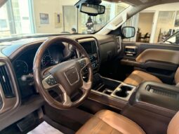 
										2017 GMC Sierra 1500 Crew 4×4 Denali full									
