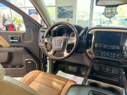 
										2017 GMC Sierra 1500 Crew 4×4 Denali full									