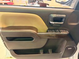 
										2017 GMC Sierra 1500 Crew 4×4 Denali full									