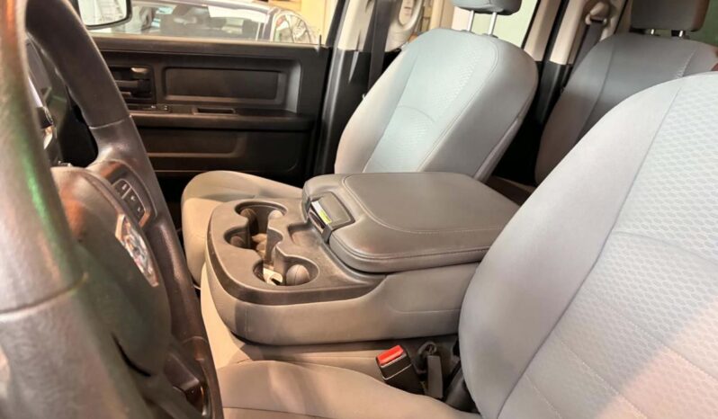 
								2019 RAM 1500 St 140.5″ Wb 6’4 full									