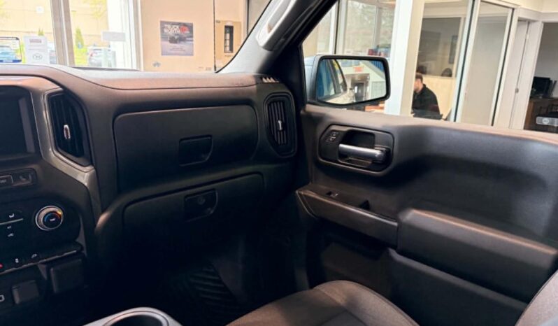 
								2022 Chevrolet Silverado 1500 Ltd Crew Cab 4×4 full									