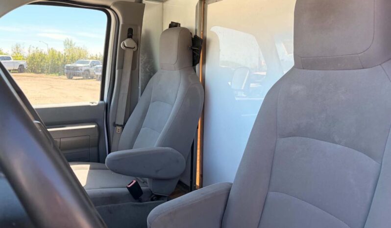 
								2023 Ford E-series E-450 Drw full									