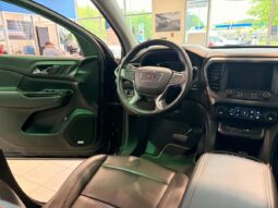 
										2023 GMC Acadia Awd At4 full									