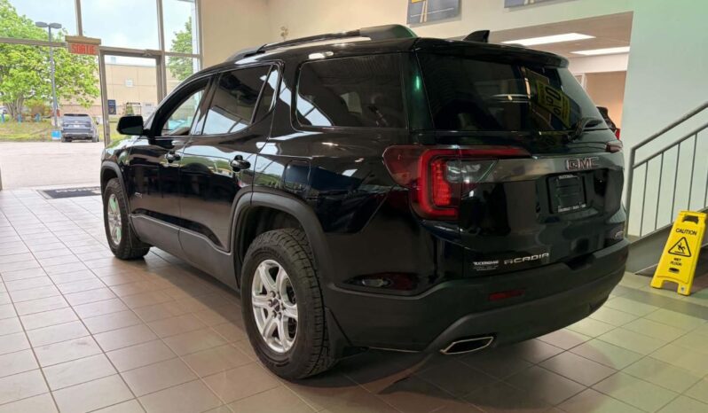 
								2023 GMC Acadia Awd At4 full									