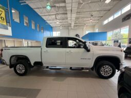 
										2024 Chevrolet Silverado 2500 4wd Crew Cab full									