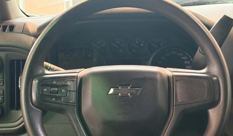 
								2024 Chevrolet Silverado 1500 Crew Cab Standard full									