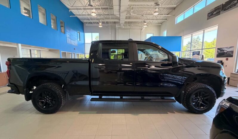 
								2025 Chevrolet Silverado 1500 Crew Cab Standard full									
