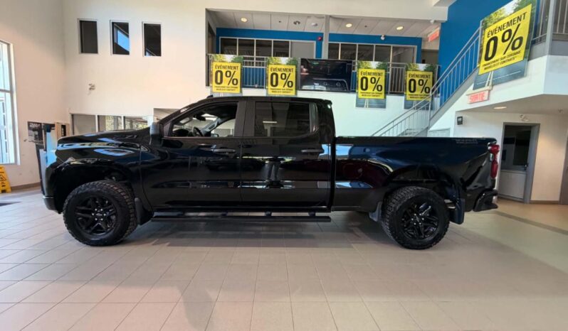 
								2025 Chevrolet Silverado 1500 Crew Cab Standard full									