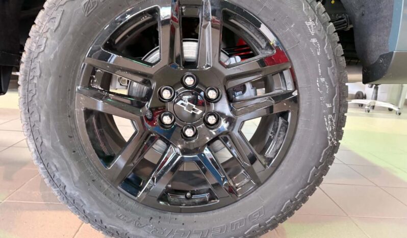 
								2026 Chevrolet Silverado 1500 Crew Cab Standard full									
