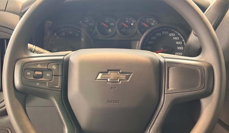 
								2026 Chevrolet Silverado 1500 Crew Cab Standard full									