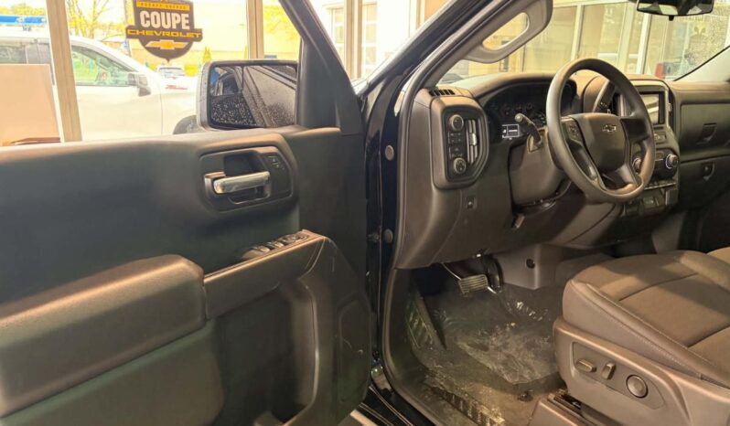 
								2026 Chevrolet Silverado 1500 Crew Cab Standard full									