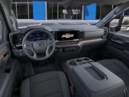 
										2026 Chevrolet Silverado 1500 Crew Cab Standard full									