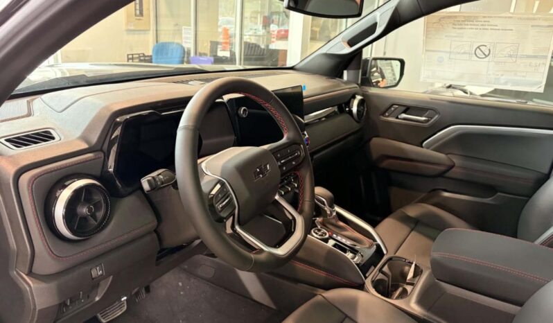 
								2026 Chevrolet Colorado Crew Cab Short Box 4 full									
