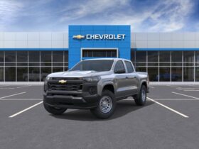 2026 Chevrolet Colorado Crew Cab Short Box 2