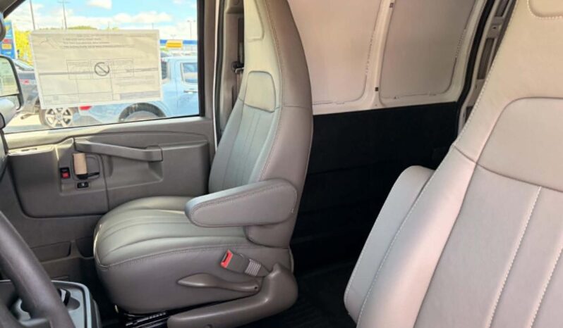 
								2026 Chevrolet Express Cargo Van 2500 Extd Wheelbase full									