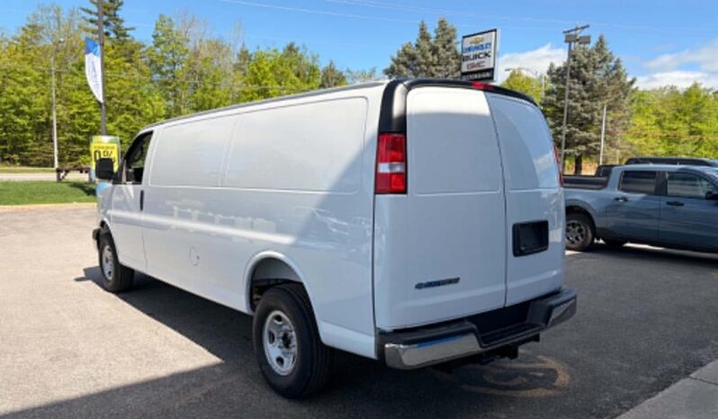 
								2026 Chevrolet Express Cargo Van 2500 Extd Wheelbase full									