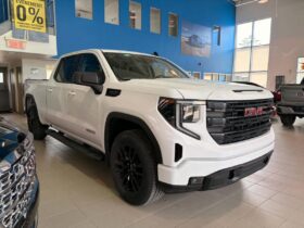 2026 GMC Sierra 1500 Crew Cab Standard