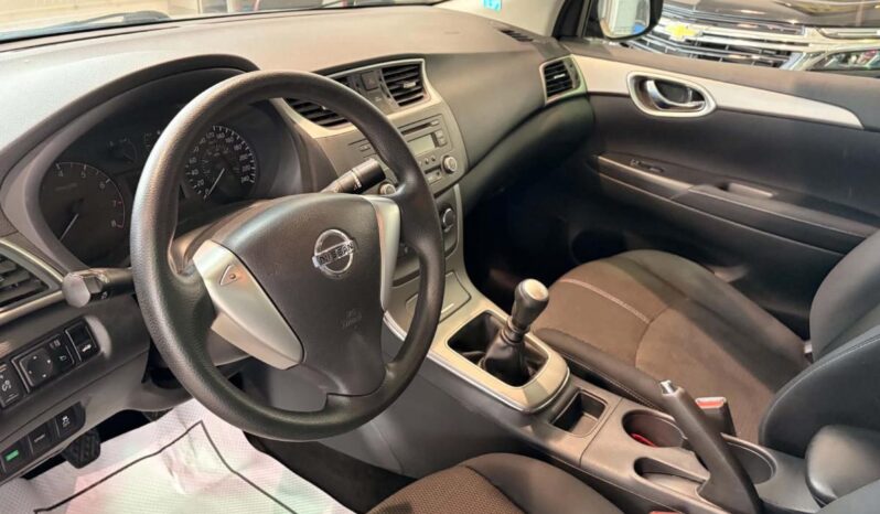 
								2014 Nissan Sentra 1.8 S 6sp full									