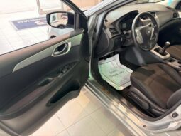 
										2014 Nissan Sentra 1.8 S 6sp full									