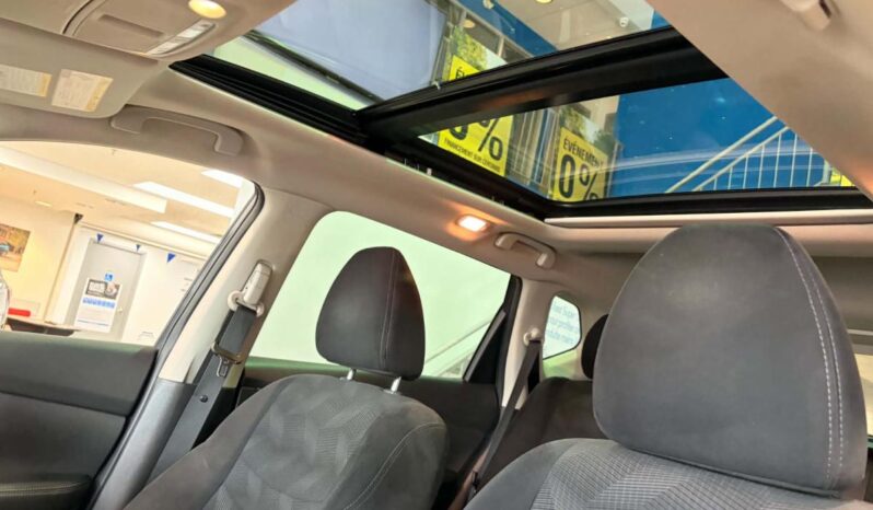 
								2016 Nissan Rogue Sv Awd Cvt full									