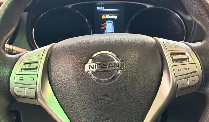 
								2016 Nissan Rogue Sv Awd Cvt full									