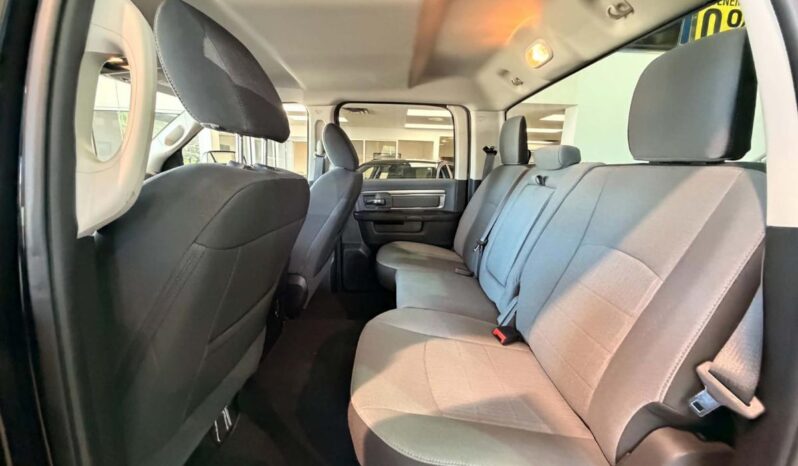 
								2022 RAM 1500 Slt 140.5″ Wb 5’7 full									