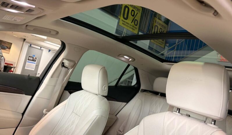 
								2023 Buick Envision AWD full									