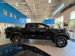 
										2023 GMC Canyon Crew Cab Short Box full									