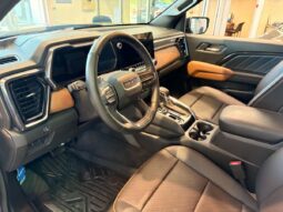 
										2023 GMC Canyon Crew Cab Short Box full									