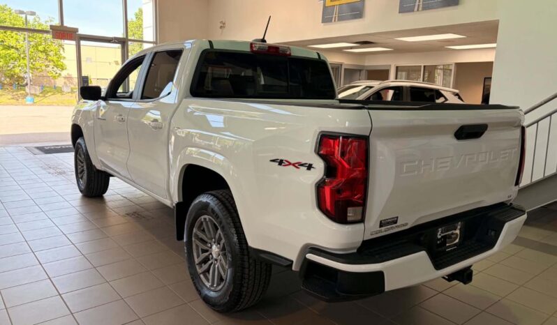 
								2024 Chevrolet Colorado Crew Cab Short Box 4 full									