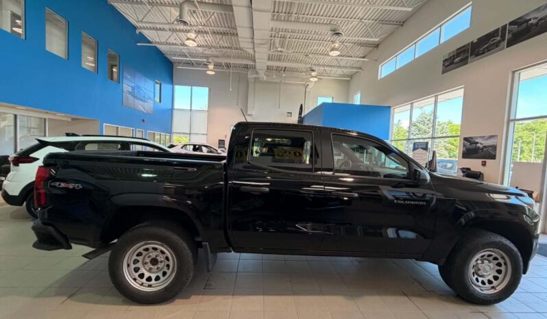 
								2024 Chevrolet Colorado Crew Cab Short Box 4 full									