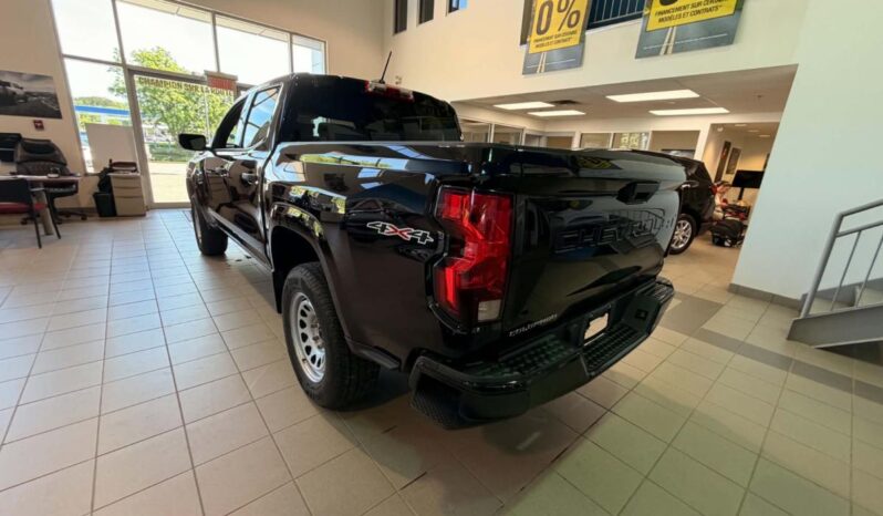
								2024 Chevrolet Colorado Crew Cab Short Box 4 full									