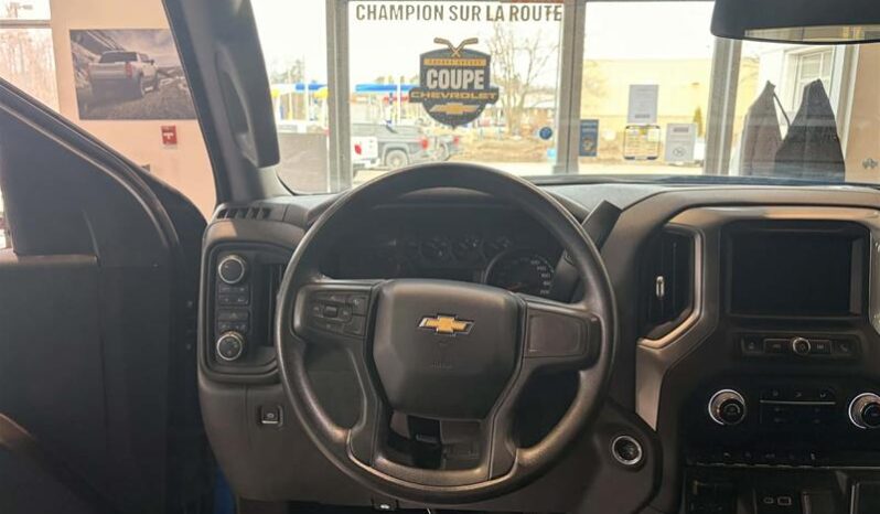 
								2024 Chevrolet Silverado 1500 Crew Cab Standard full									