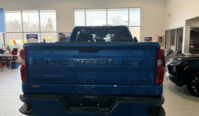 
								2024 Chevrolet Silverado 1500 Crew Cab Standard full									