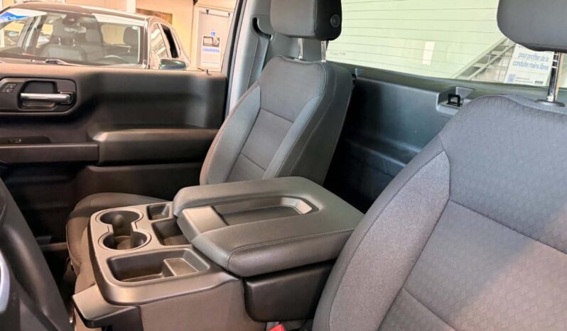 
								2024 GMC Sierra 1500 Regular Cab Standard full									